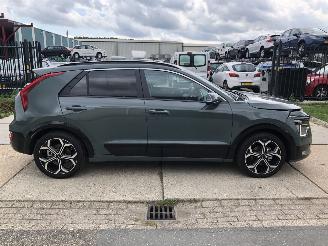 damaged passenger cars Kia Niro 1.6GDI Hybrid Executiveline 2026/4