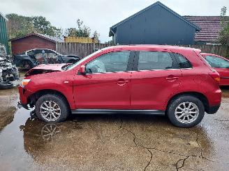 Vrakbiler auto Mitsubishi ASX 1.6 intro cleartec 2011/6