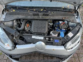 Volkswagen Up! Weinig km !! picture 20