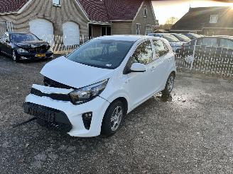 Damaged car Kia Picanto  2023/11