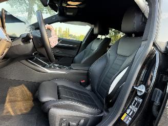 BMW i4 eDrive 35 / Panorama / Automaat picture 12