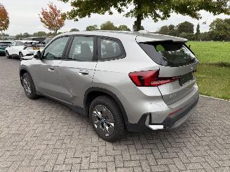 BMW iX1 67 kWh XDRIVE 30 Automaat picture 4