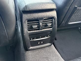 BMW 3-serie Touring 330e M-Pakket / Pamorma / Leer / Automaat picture 10