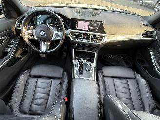 BMW 3-serie Touring 330e M-Pakket / Pamorma / Leer / Automaat picture 11