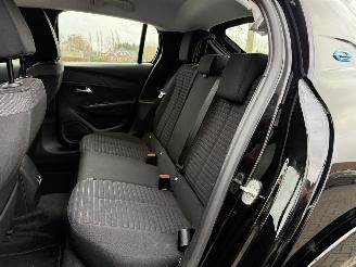 Peugeot e-208 EV Active Pack 50 kWh picture 9