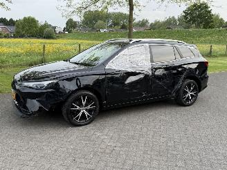 damaged passenger cars MG MG5 Electric Long Range Luxury 61 kWh 2023/6