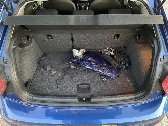 Volkswagen Polo 1.0 TSI HIGHLINE picture 15