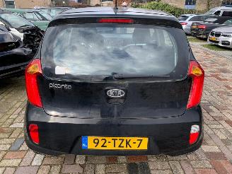 Kia Picanto  picture 4