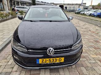damaged passenger cars Volkswagen Polo TSI 115PK 2019/6