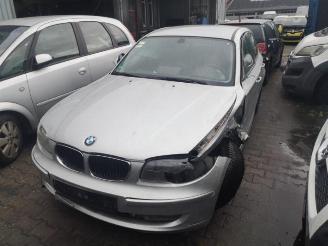 BMW 1-serie 1 serie (E87/87N), Hatchback 5-drs, 2003 / 2012 118d 16V picture 2