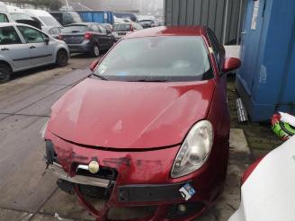 Salvage car Alfa Romeo Giulietta Giulietta (940), Hatchback, 2010 / 2020 2.0 JTDm 16V 170 2010