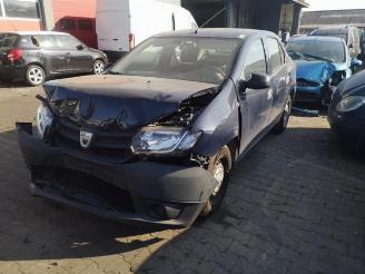 Vrakbiler auto Dacia Logan Logan II, Sedan, 2012 / 2021 1.2 16V 2016/7