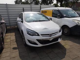 Sloopauto Opel Astra Astra J Sports Tourer (PD8/PE8/PF8), Combi, 2010 / 2015 1.6 CDTI 16V 2015