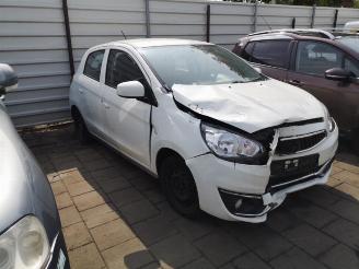 Vrakbiler auto Mitsubishi Space-star Space Star (A0), Hatchback, 2012 1.0 12V 2018