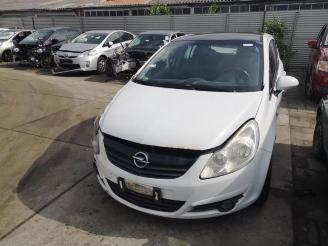 Coche siniestrado Opel Corsa Corsa D, Hatchback, 2006 / 2014 1.4 16V Twinport 2009