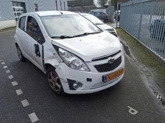 Vrakbiler auto Chevrolet Spark Spark (M300), Hatchback, 2010 1.0 16V 2010/7