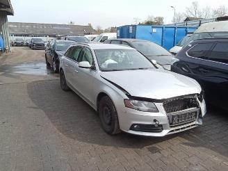 Uttjänta bilar auto Audi A4 A4 Avant (B8), Combi, 2007 / 2015 2.0 TDI 16V 2011/6