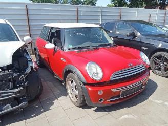Uttjänta bilar auto Mini One Mini (R50/53), Hatchback, 2001 / 2007 1.6 16V Cooper 2004/3