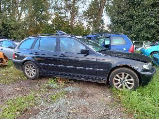 Uttjänta bilar auto BMW 3-serie Touring 318i Lifestyle Executive 2003/5