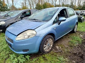 Uttjänta bilar auto Fiat Grande Punto 1.4 Edizione Prima 2006/3