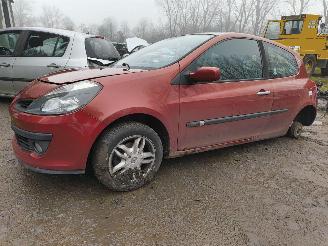 Sloopauto Renault Clio 1.5 dCi Dynamique Luxe 2006/1