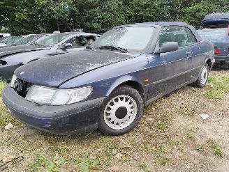 Salvage car Saab 900 Cabrio 2.0 S 1995/6