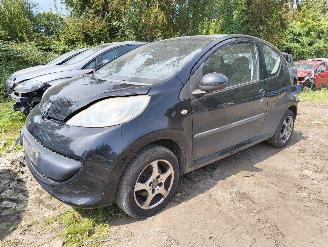 Autoverwertung Peugeot 107 1.0 XR 2008/9