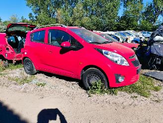 Coche siniestrado Chevrolet Spark 1.0 16V LS Bi-Fuel 2011/1