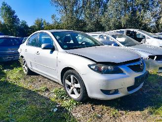 demontáž osobní automobily Mazda 3 1.6 Executive 2005/9