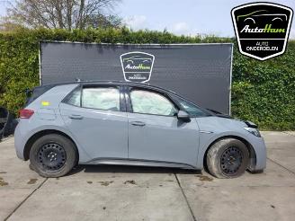 Vrakbiler auto Volkswagen ID.3 ID.3 (E11/E12), Hatchback 5-drs, 2019 First, Life, Pro 58 kWh 2022