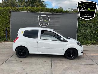 Salvage car Renault Twingo Twingo II (CN), Hatchback 3-drs, 2007 / 2014 1.2 16V 2013/1
