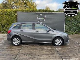 Autoverwertung Mercedes B-klasse B (W246), Hatchback, 2011 / 2018 1.6 B-180 BlueEFFICIENCY Turbo 16V 2012/11