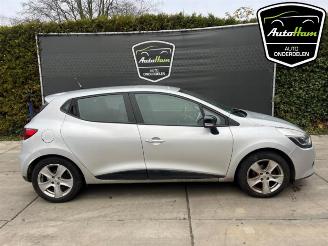 Sloopauto Renault Clio Clio IV (5R), Hatchback 5-drs, 2012 / 2021 0.9 Energy TCE 90 12V 2013/1