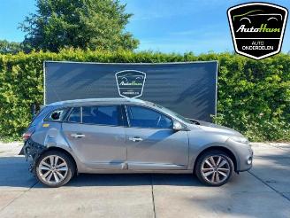 Vrakbiler auto Renault Mégane Megane III Grandtour (KZ), Combi 5-drs, 2008 / 2016 1.6 16V 2009/7