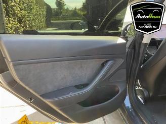 Tesla Model 3 Model 3, Sedan, 2017 Long Range AWD 75 kWh picture 26