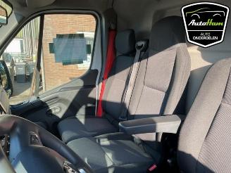 Renault Master Master III (MA/MB/MC/MD/MH/MF/MG/MH), Van, 2010 2.3 dCi 135 16V FWD picture 11