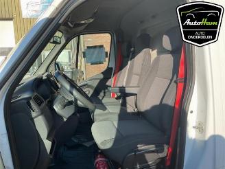 Renault Master Master III (MA/MB/MC/MD/MH/MF/MG/MH), Van, 2010 2.3 dCi 135 16V FWD picture 26