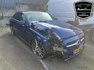 Coche siniestrado Mercedes C-klasse C (W205), Sedan, 2013 / 2021 C-350 e 2.0 16V 2015/12