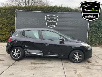 Vrakbiler auto Renault Clio Clio IV (5R), Hatchback 5-drs, 2012 / 2021 0.9 Energy TCE 90 12V 2013/7