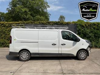 Dezmembrări autoturisme Renault Trafic Trafic (1FL/2FL/3FL/4FL), Van, 2014 1.6 dCi 115 2015/7