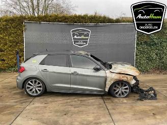 Coche siniestrado Audi A1 A1 Sportback (GBA), Hatchback 5-drs, 2018 1.0 30 TFSI 12V 2019/4