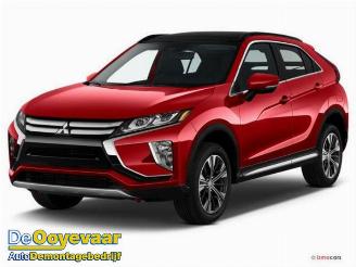 Vrakbiler auto Mitsubishi Eclipse Cross Eclipse Cross (GK/GL), SUV, 2017 2.2 DI-D 16V 4WD 2017/5