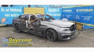 Sloopauto BMW M5 5 serie (G30), Sedan, 2016 M550i xDrive 4.4 V8 32V TwinPower Turbo 2017/3