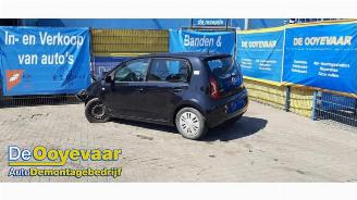 Coche siniestrado Volkswagen Up! Up! (121), Hatchback, 2011 1.0 12V 60 2012/6