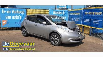 Nissan Leaf Leaf (ZE0), Hatchback, 2010 / 2017 Leaf picture 5