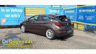 Salvage car Opel Astra Astra K, Hatchback 5-drs, 2015 / 2022 1.0 Turbo 12V 2017/8