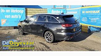 Coche siniestrado Kia Cee d Ceed Sportswagon (CDF), Combi 5-drs, 2018 1.0i T-GDi 12V 2021/5