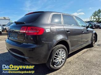 Vrakbiler auto Audi A3 A3 Sportback (8PA), Hatchback 5-drs, 2004 / 2013 1.2 TFSI 2011/3