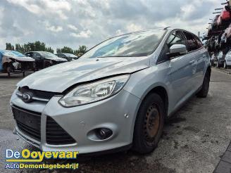 Démontage voiture Ford Focus Focus 3 Wagon, Combi, 2010 / 2020 2.0 TDCi 16V 115 2012/3
