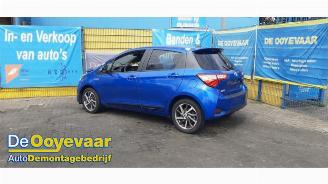 Salvage car Toyota Yaris Yaris III (P13), Hatchback, 2010 / 2020 1.5 16V Hybrid 2019/3